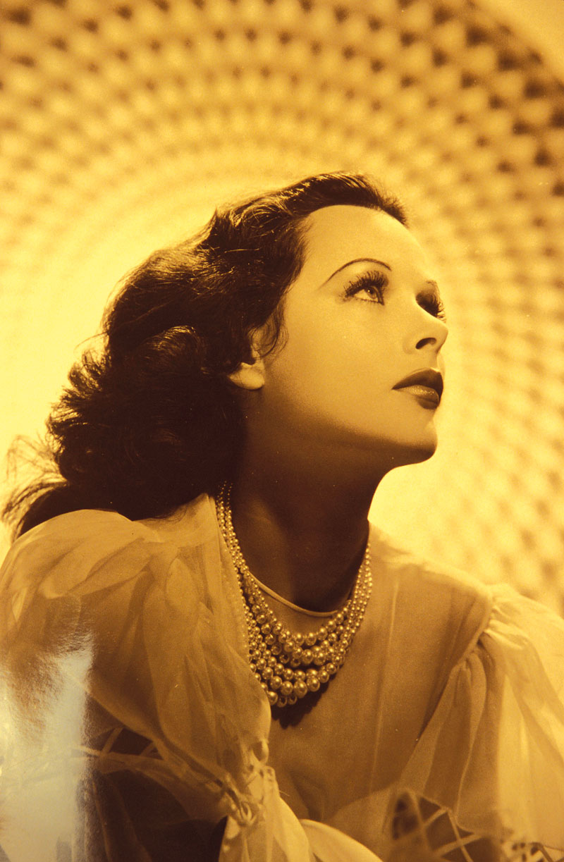 ... legendären Hollywood-Diva Hedy Lamarr (alias: Hedwig Maria Kiessler), ...